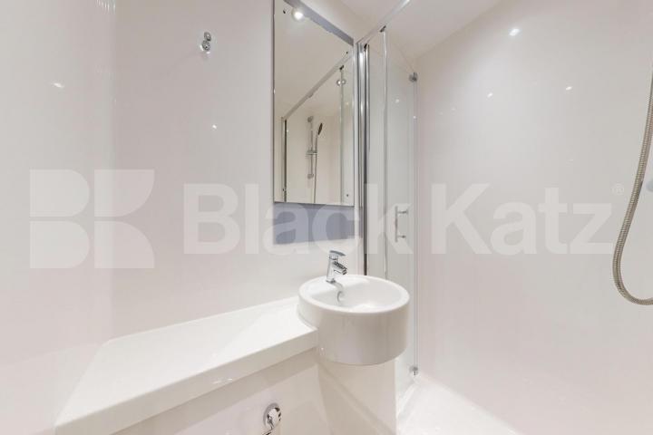  Exclusive Luxury Studio Ruby Street , Peckham 